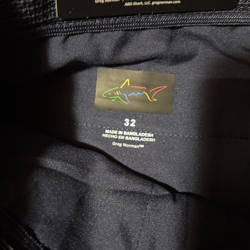 Greg Norman Performance Shorts Comfort Waistband 4-Way Stretch Fabric Easy Care! - Picture 3 of 4